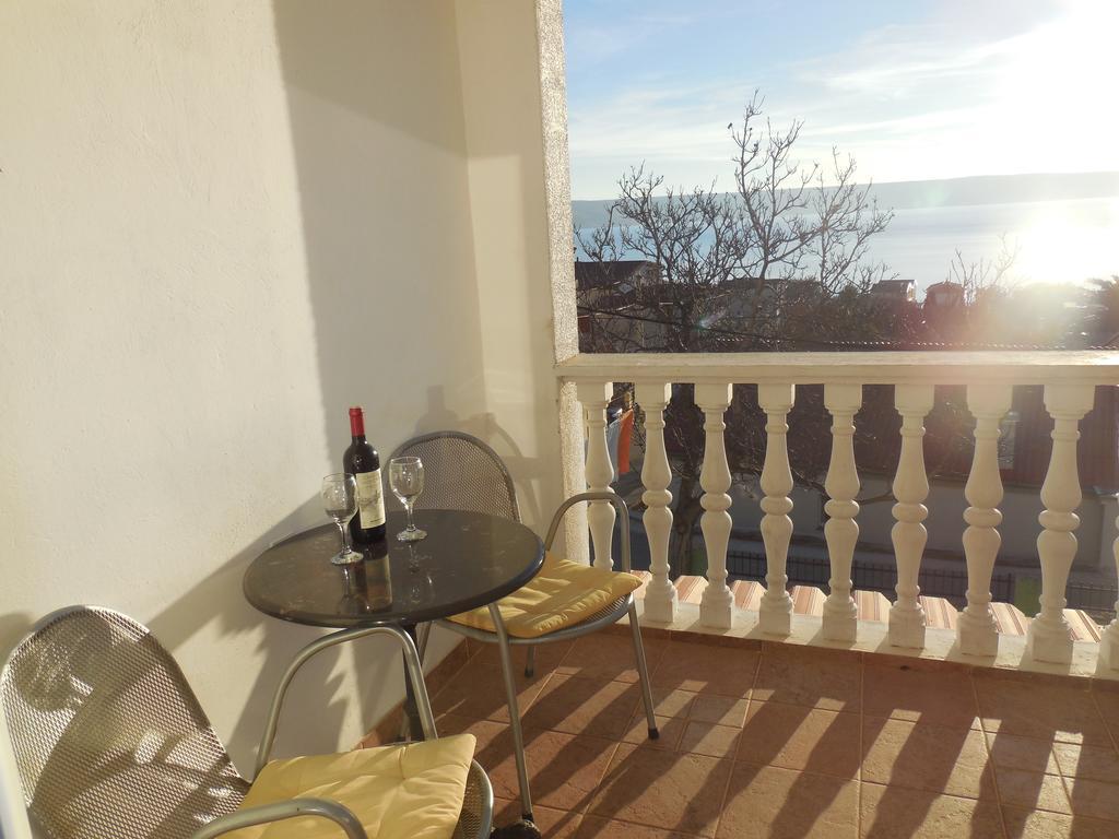 Apartments Veni Up Стариград-Пакленица Екстериор снимка